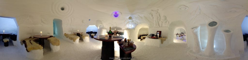WELLNESSURLAUBE LANGWEILEN DICH? DANN VERSUCH ES DOCH MAL MIT EINER ÜBERNACHTUNG IM IGLU-DORF ZUGSPITZE Iglu Dorf