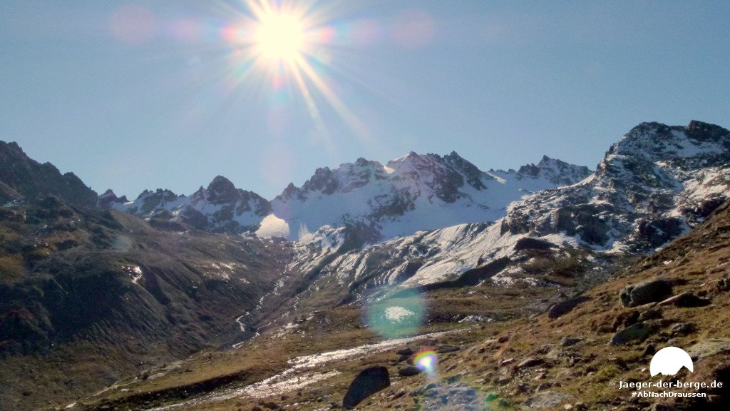 Wanderung zur Wiesbadener Hütte mit PizR6 Überschreitung