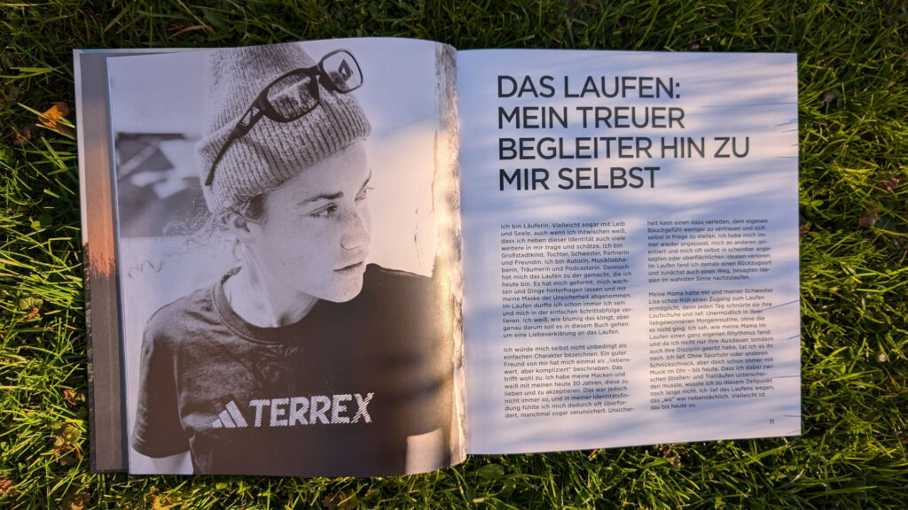 'Das Laufen: Mein treuer Begleiter...' mit einem Schwarz-Weiß-Porträt der Autorin Kim Schreiber.